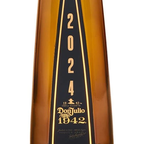 Don Julio 1942 Illumination New Year 2024 Limited Edition Añejo Tequila - Image 3
