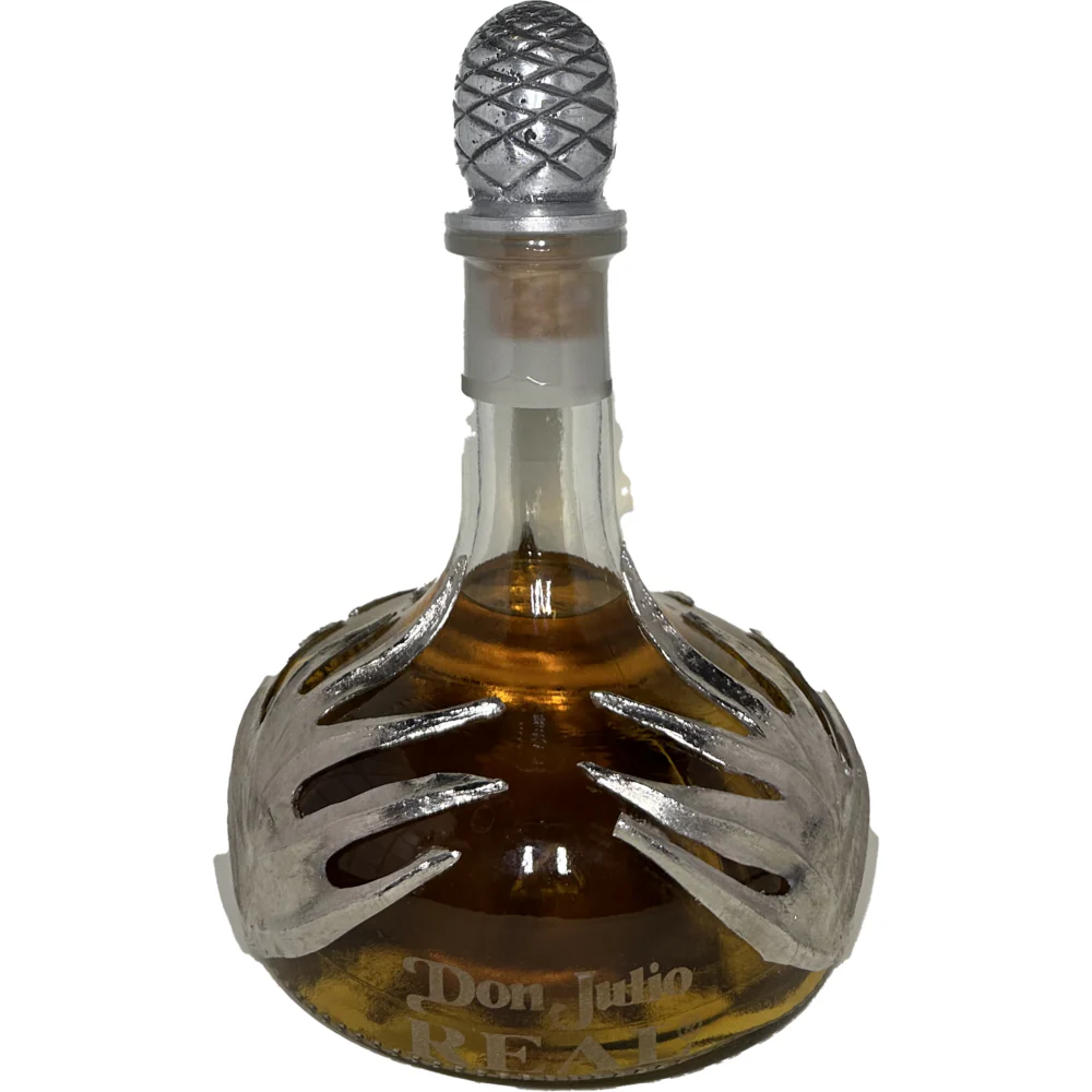 Don Julio Real First Release in Display Case (NOM 1118) signed by Don Julio Junior