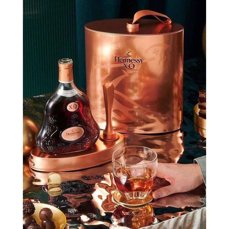 Hennessy XO Cognac Holiday Bottle With Gift Box & Ice Stamp - Image 2