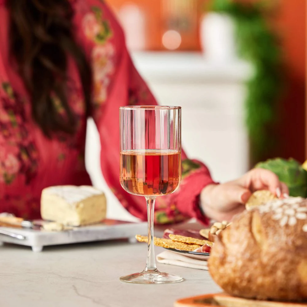 Libbey Paneled All Purpose Wine Glasses, 13.5-ounce, Set of 4 - Image 4