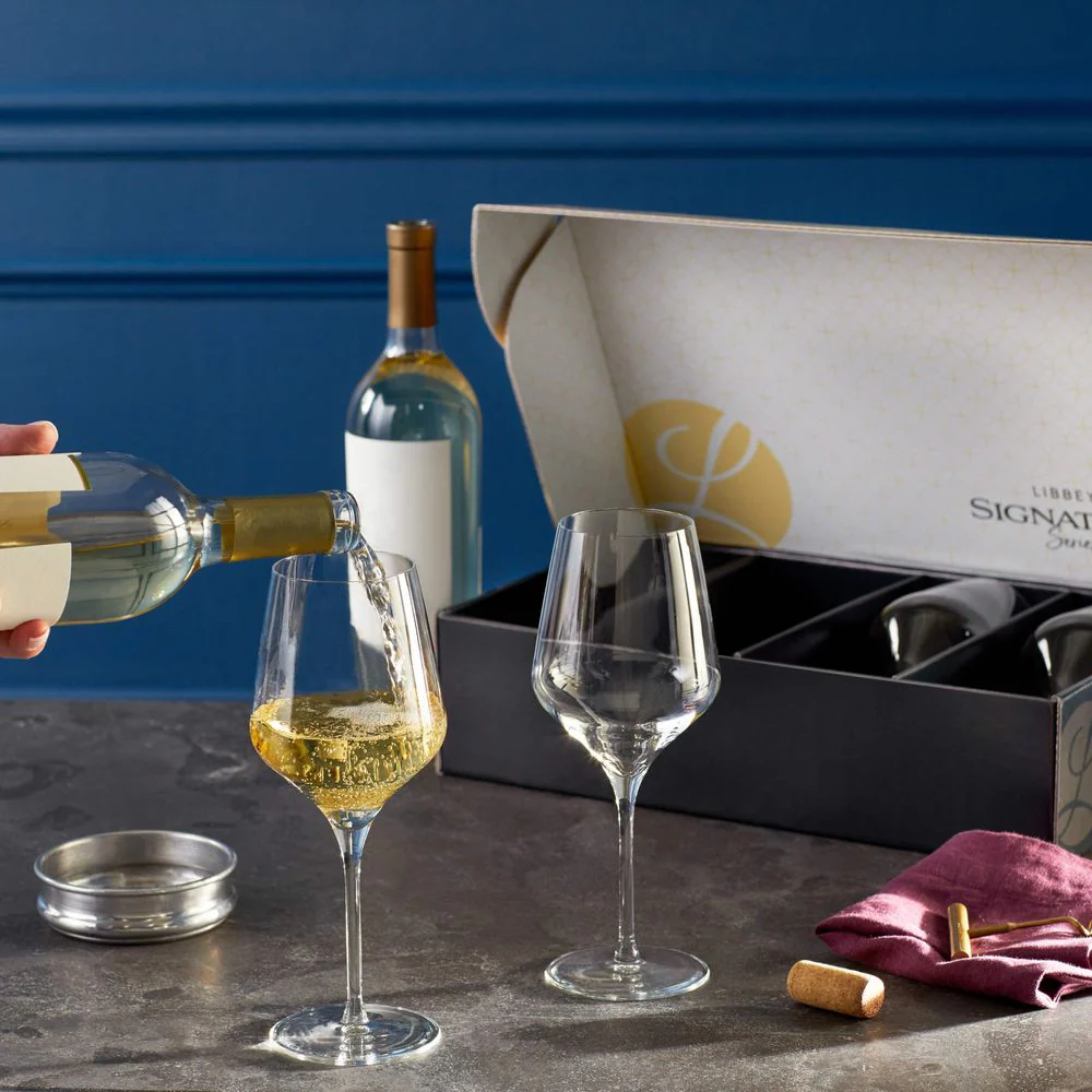 Libbey Signature Greenwich All-Purpose Wine Gift Set of 4, 16-ounce - Image 3