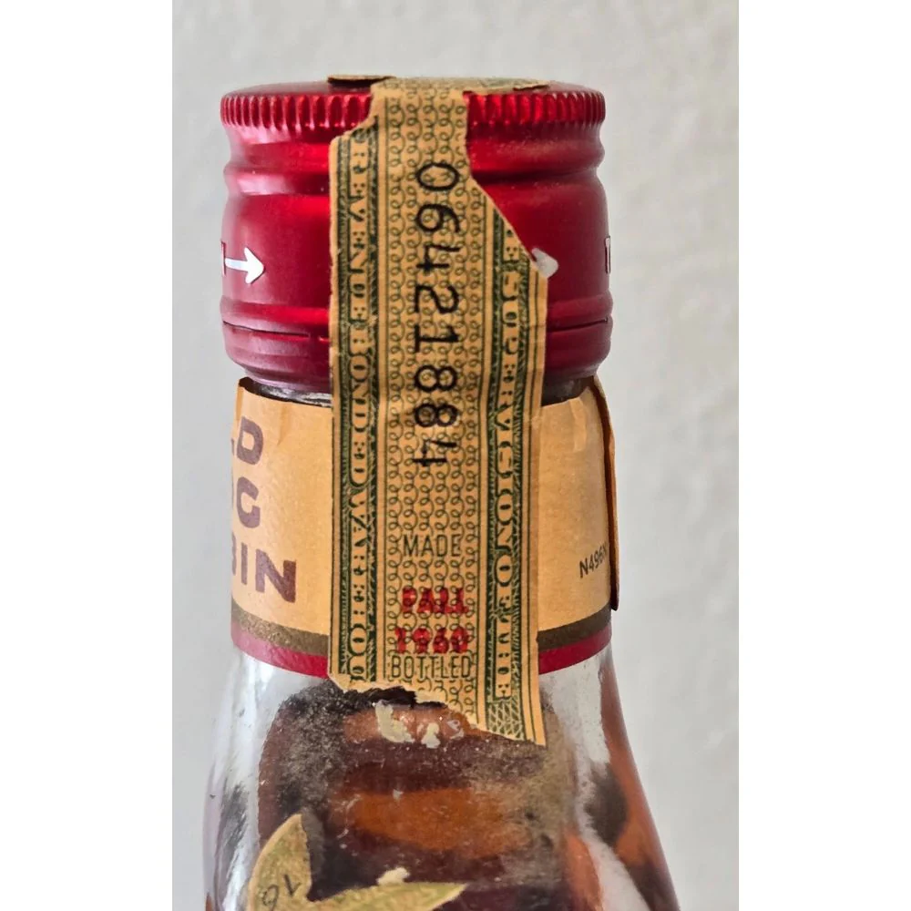 Old Log Cabin Bottled-in-Bond 100 Proof Distilled 1960 Bottled In 1965 Half Pint - Image 4