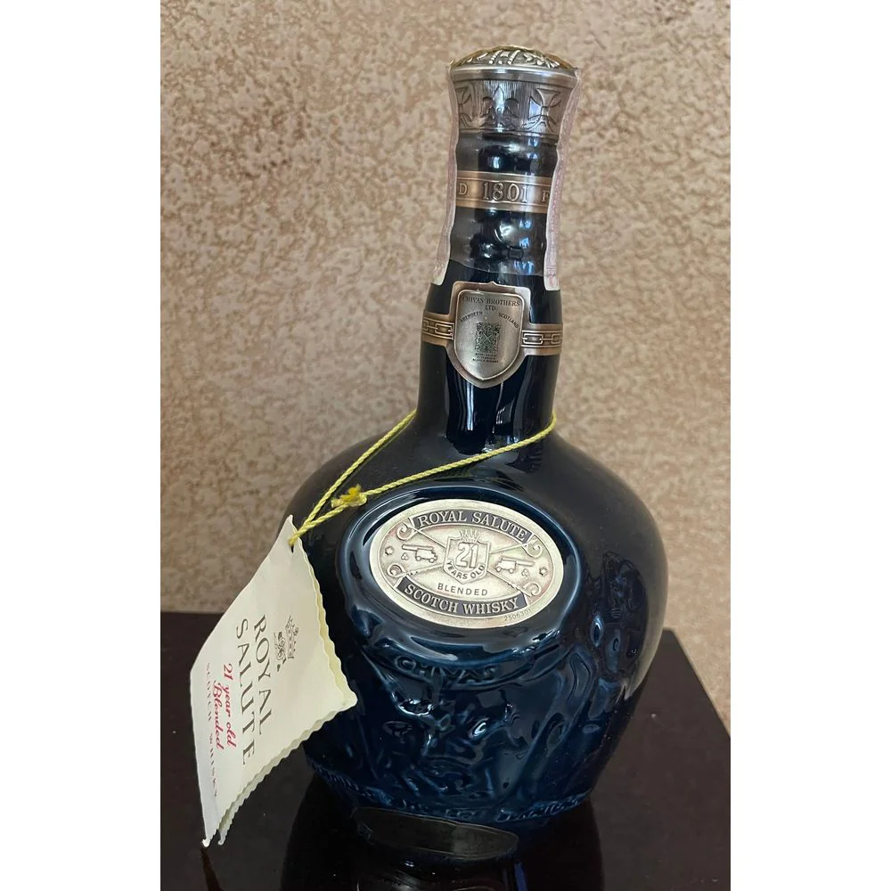Royal Salute 21 Year Blended Scotch Whisky (tax stamp, original box, tag and pouch) - Image 2